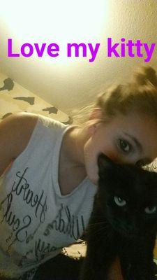 momo_mullins's profile picture. I don't care what people say about me. 
You shouldn't ether because you know your you and your perfect just the way you are!