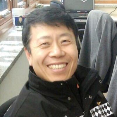 khz2aavpqC4OVsp's profile picture. 