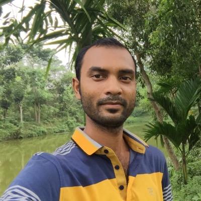 কিছু কিছু মানুষের জীবন হল মেহেদি পাতার মত.....উপরে সবুজ আর ভিতরে রক্তাত্ত লাল|তাদের মুখে হাসি আর ভিতরে কষ্টের পাহাড় যা কেউ সহজে বুঝতে পারে না..