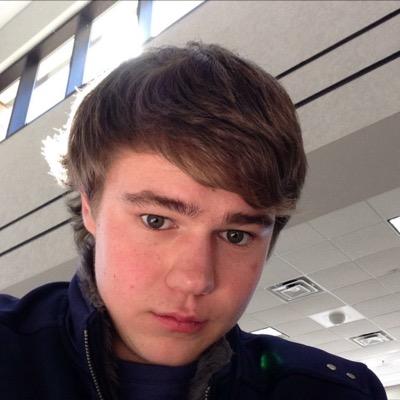 maclennan19's profile picture. 