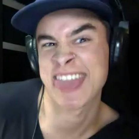 freakykian_'s profile picture. l