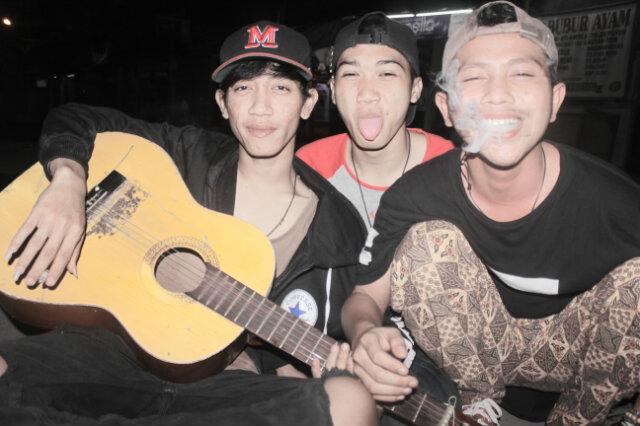 reza_veristan's profile picture. SKATERS DON'T CRY JAKARTA