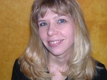 Mompreneur and online marketer helping other entrepreneurs and WAHMS succeed online