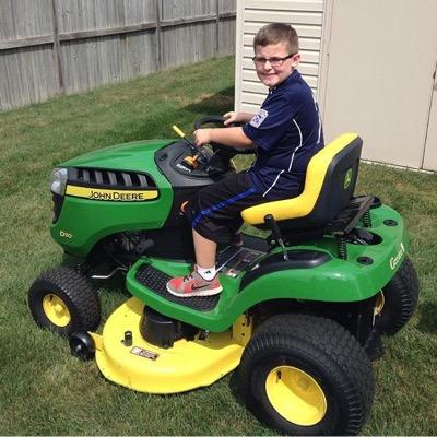 You could give a big followers I play Call of Duty Ad warfare My gamer tag is Tallshweitch TK