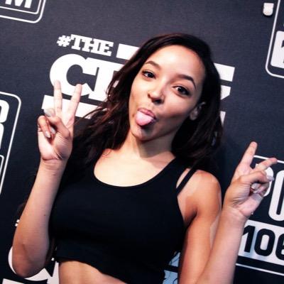 tinasheflawless's profile picture. We boutta take a Joyride, buckle up bitches.