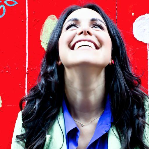 vivaladama's profile picture. marketing @youtube, fashion explorer, amateur mountaineer & tarot reader, believer in movie magic #30sgoingon13