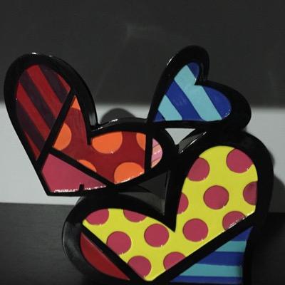 belalowell's profile picture. 