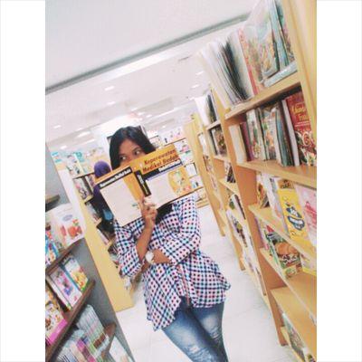 delia_destya's profile picture. 