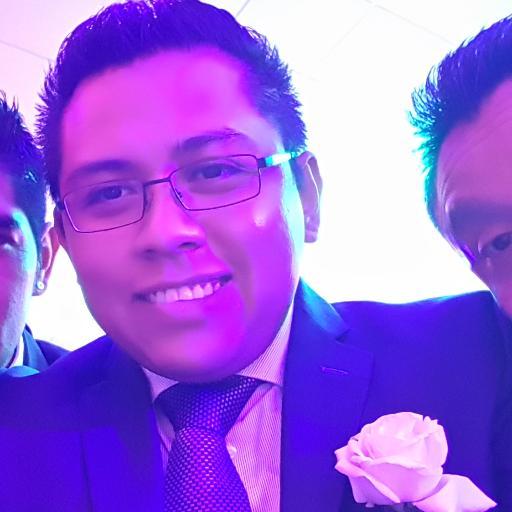 josue_mhdez's profile picture. Seguimos construyendo Triángulos de Luz!