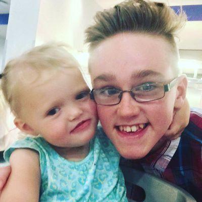 JakeGill987's profile picture. 