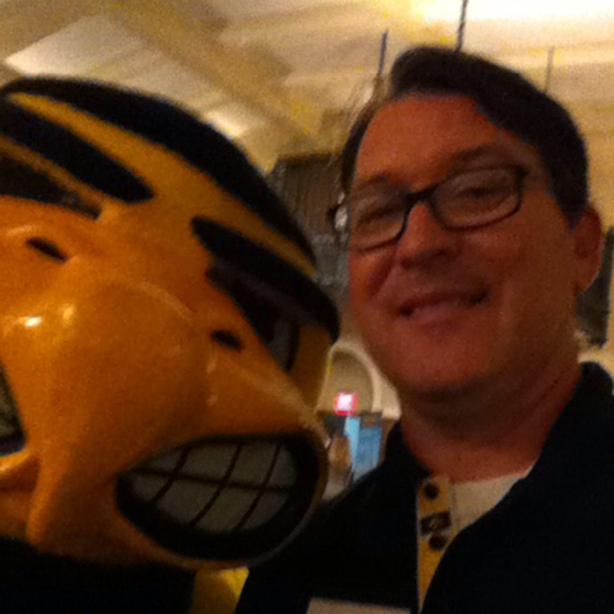 BrentGage4's profile picture. 