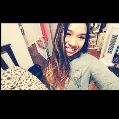 anjelabianca's profile picture. vancity/twenty/sing/dance/dream.