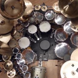 druManiaTokyo's profile picture. ドラムのマニアックなネタをいろいろRTしたり、掲載したいです。今はやりのカホンなどのネタも、ラテンパーカッション、クラシックパーカッションも取り上げたいです。電子ドラムやトリガーネタも！またドラム教室や個人のレッスン情報などもRTしていきます。音楽系は100%フォローバックします