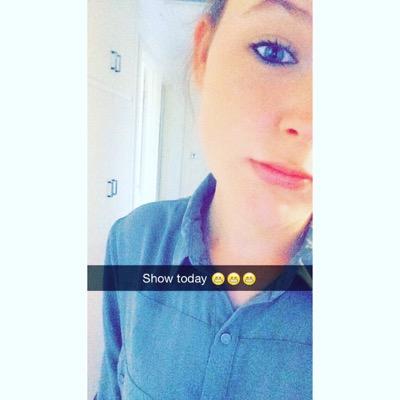 Im 16. Live in Adelaide. Have no talent.