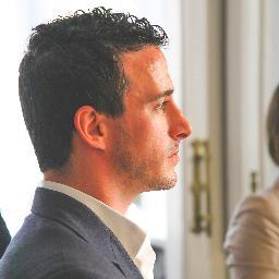 evanmp09's profile picture. I Help Idea Stage Entrepreneurs Build Products & Businesses People Actually Want | Tools, Templates & Frameworks at https://t.co/kG0UKHo3Jp