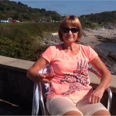 rhgill48's profile picture. 