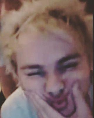 bdlndsft5sos Profile Picture