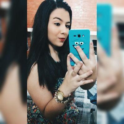 MundoCorDeFly's profile picture. ♥