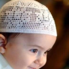 .مات بالحي كلب فقلنا استرحنا من عواه فخلف الملعون جروا فاق ابه في عواه
