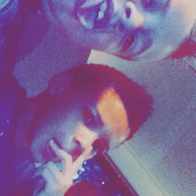 Ayden-Gandhi is my Inspiration Bo2/Bo1 are my fav games Priviate Match & Chill? GT:iZnxyy Go Follow @GameGandhi He's Amazing!!!