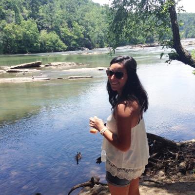 ItssJen's profile picture. University of Florida Alumni, Mercer University, Family Therapy Program