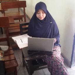 yantirizka1's profile picture. 