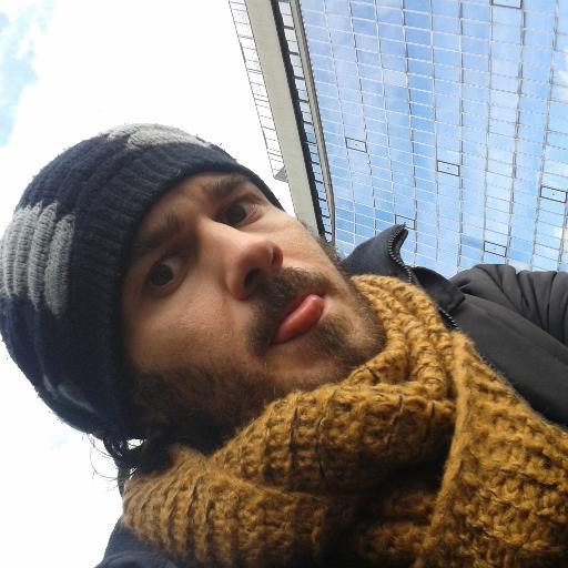 Presidente associazione. Project manager in ambito sociale. Lavoro nel terzo settore anche come animatore culturale e responsabile comunicazione.