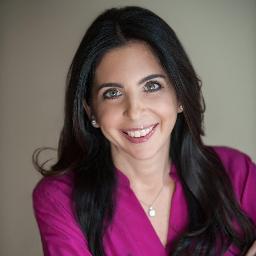 Founder of @alternaVites vitamin brand. Coauthor @shouldiscoopmybagel. Love to create, write, laugh, take my vitamins, eat pretzels & yes, I scoop my bagel