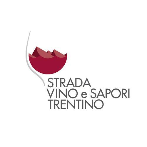 La Strada del Vino e dei Sapori del Trentino è un percorso ideale, una raccolta di prodotti di eccellenza, un mondo di piaceri per il palato.