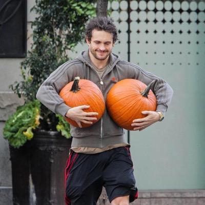 frrxnk's profile picture. @leathermovth