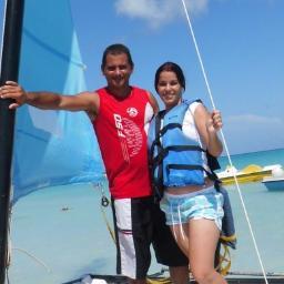 egutierrez0121's profile picture. 