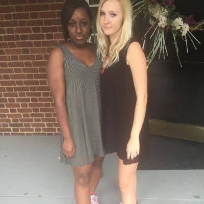 KiaraLoveeeee's profile picture. i live my life by the moon