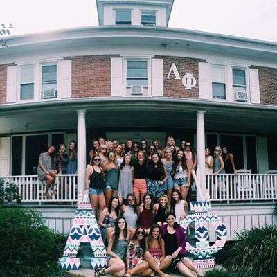The Official Twitter of The Epsilon Nu Chapter of Alpha Phi at The University of Delaware! instagram: @udalphaphi