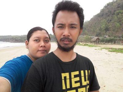 lia_ujik's profile picture. READY HP semua Merk hubungi 085647544516 HANYA UNTUK YANG SERIUS gannnn!!!