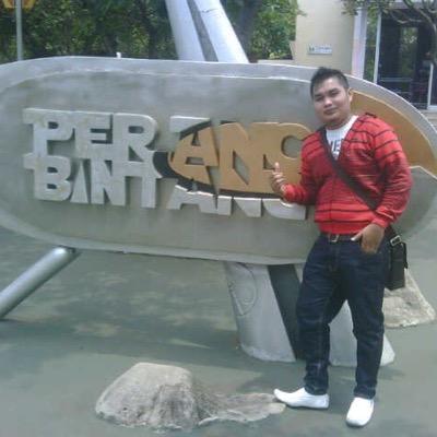 wawanjunaidi28's profile picture. 