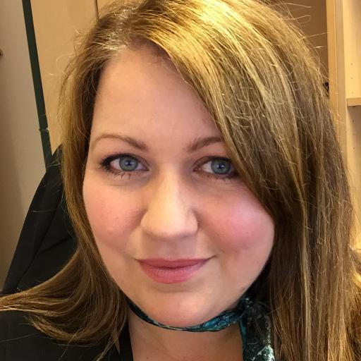 fjorel's profile picture. ex-journalist gone info. Islander gone freshwater.