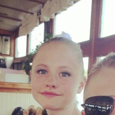 EllyHassbrink's profile picture. 