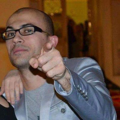 Autore compositore Bmg e NoComment, Marco Mengoni, Lorenzo Fragola, Zero Assoluto.....
talent scout e presidente etichetta indipendente RMI
