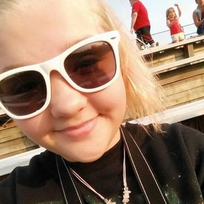 FinneyHope's profile picture. 13  ,love alice in wonderland, Trevor Moran is future husband, Harry Potter is life so is magcon and o2l,absolutely couldn't live without music