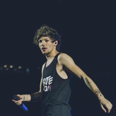 1/4 of One Direction :) We would be nowhere without our incredible fans, we owe it all to you.