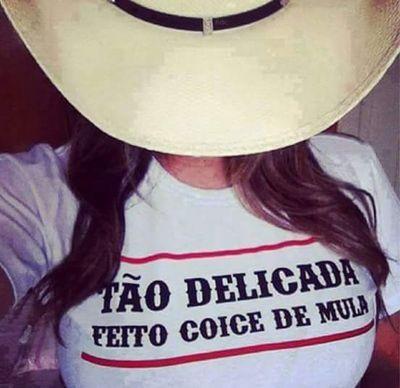 Vamos zoar porque do jeito que a vida tá, não tem como levar a sério ✌