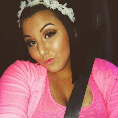 i follow back! get lit & stay trill muthafukkas. Snapchat:martitties Instagram:martinaakristinee
Facebook: Martina Kristine Dilts #teamtaurus #teamtitties