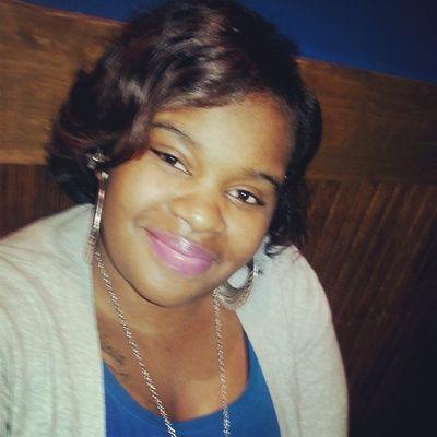 tyana_dinkins's profile picture. -23  -blessed  -full time single parent  -single
