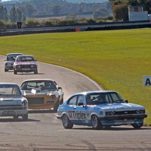 Chairman of the @CTCRC . Active racer of anything old but mainly my Triplex livered Capri.