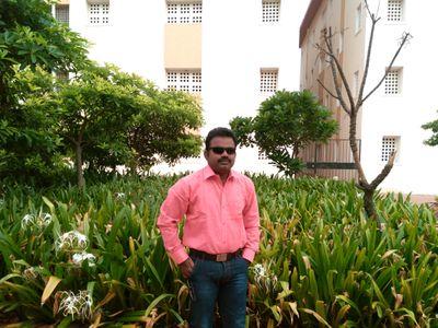 veerumanella's profile picture. 