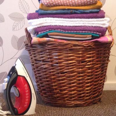 A new laundry Collection/Delivery service in Wolverhampton and surrounding areas. 24hr turnaround. Wash/Dry/Iron services available. contact:07928985071