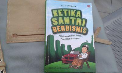 Cari Buku? Ya Buku Bermanfaat :) Reseller Resmi @BillionaireCorp & Buku Islami.. SMS: 085780753777, PIN: 2B3D76E6