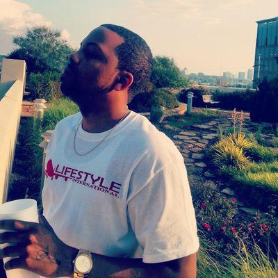 lifestylears's profile picture. Lifestyle International CEO I live it for your viewing pleasure! #lifestyleinternational                        SHOP https://t.co/d9ayaWNCqp