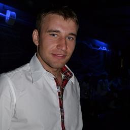 1kredinvest's profile picture. 