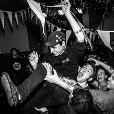 Guitarist for Shithouse